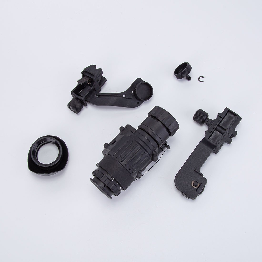 NFSTRIKE Head-mounted PVS-14 Micro Light Infrared Monocular Night Vision Device for Observation and Patrol (Black) - Imagen 10