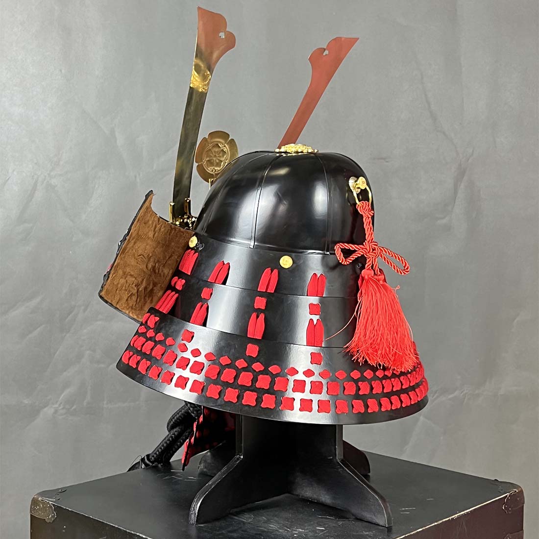 Japanese Antique Samurai Wearable Armor Helmet Display Prop - Image 8